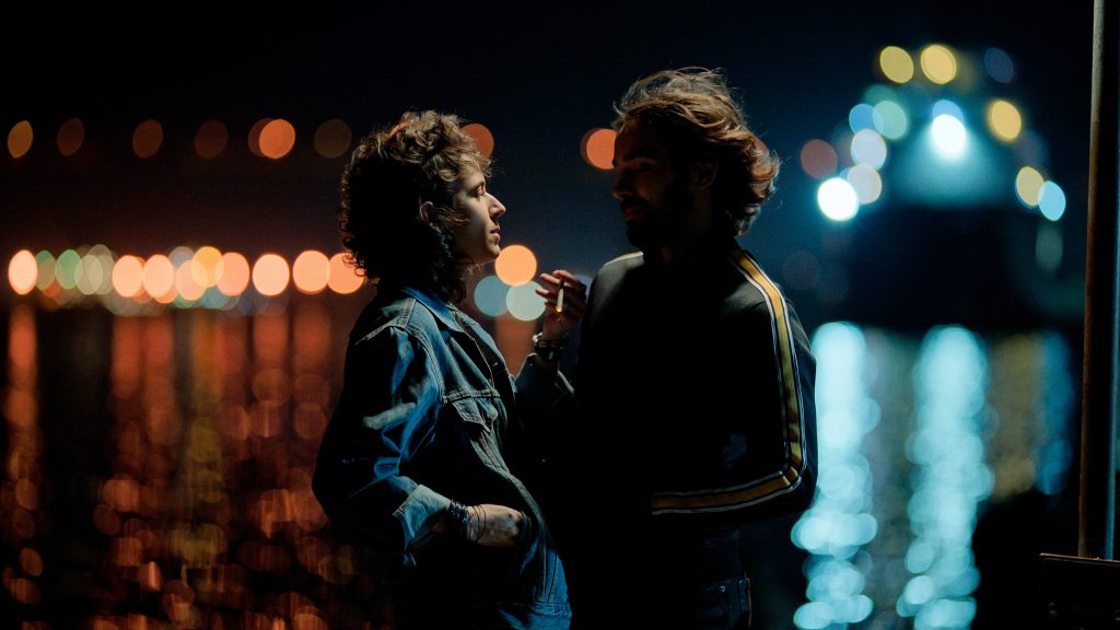 CAFE CHAIREL FEATURE